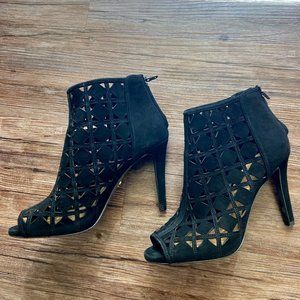 Michael Kors | Ivy Suede Bootie | Open Toe | Black